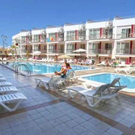 With One Bedroom In With Shared Pool Apartmán Santiago del Teide